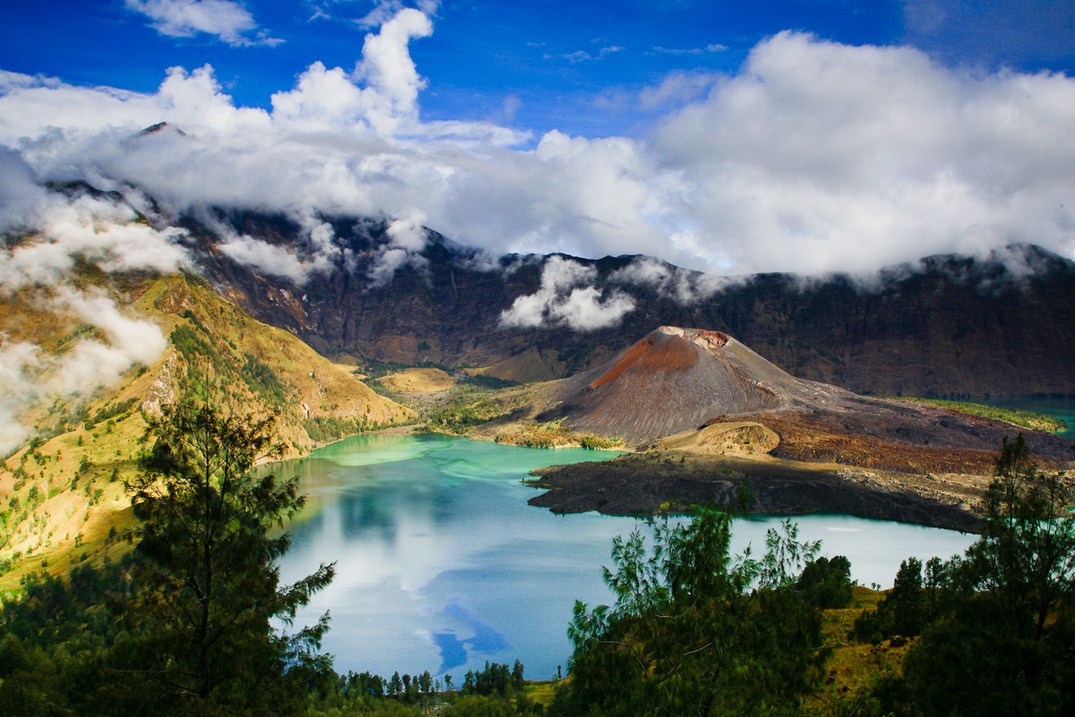 Foto Danau di Indonesia Yang Wajib Dikunjungi Pesona Indonesia - fototrip 3