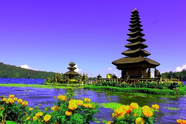 Culture Tradition Pesona Indonesia