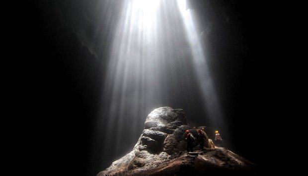 Goa Jomblang, Wisata Petualangan Terbaik Di Jogja