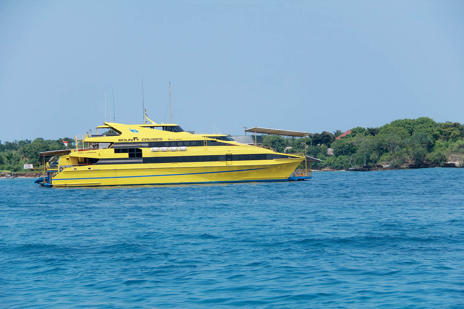 Lembongan & Bounty Cruise-bg