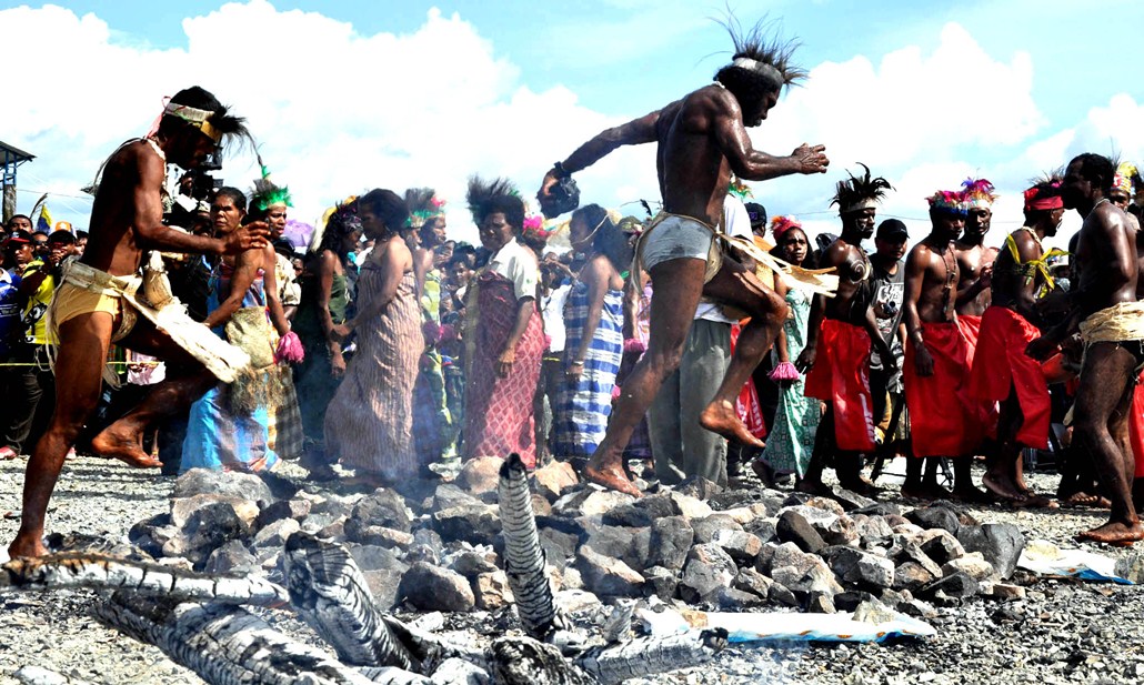 Paket Wisata Festifal Arfak Pesona Indonesia Fototrip 4
