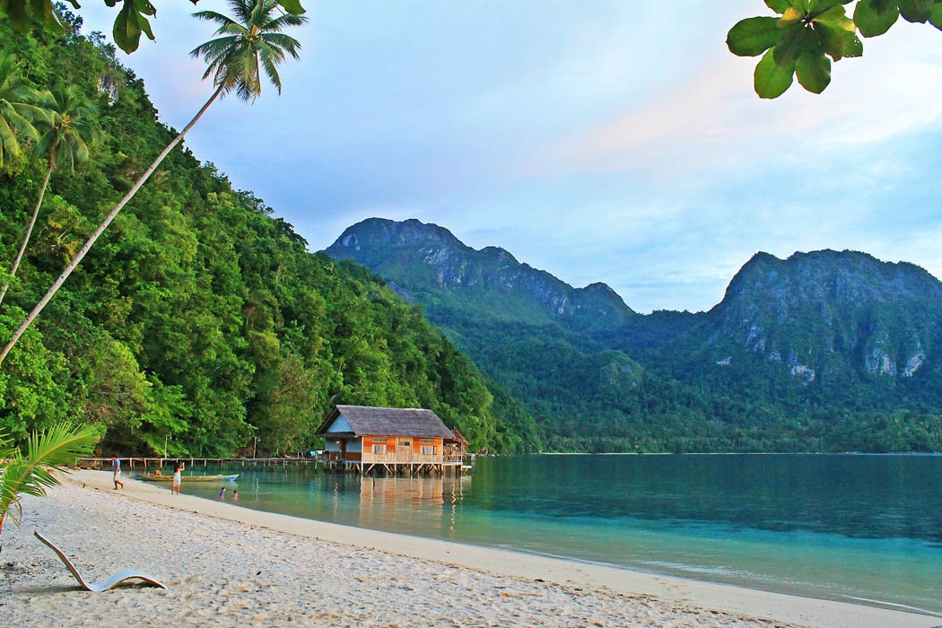 Paket Wisata Ora Beach, Seram Island Pesona Indonesia-Foto Trip 3