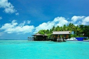 Paket Wisata Pulau Derawan Kalimantan Indonesia - derawan island 1