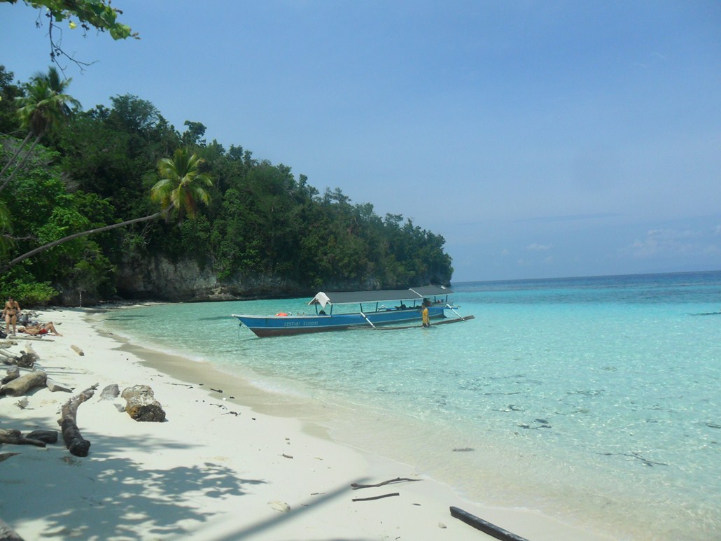 Paket Wisata Togean dan Gorontalo Pesona Indonesia - fototrip 3