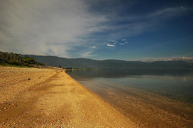 Danau poso Sulawesi