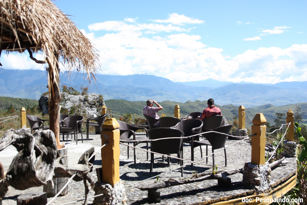 baliem-valley-resort